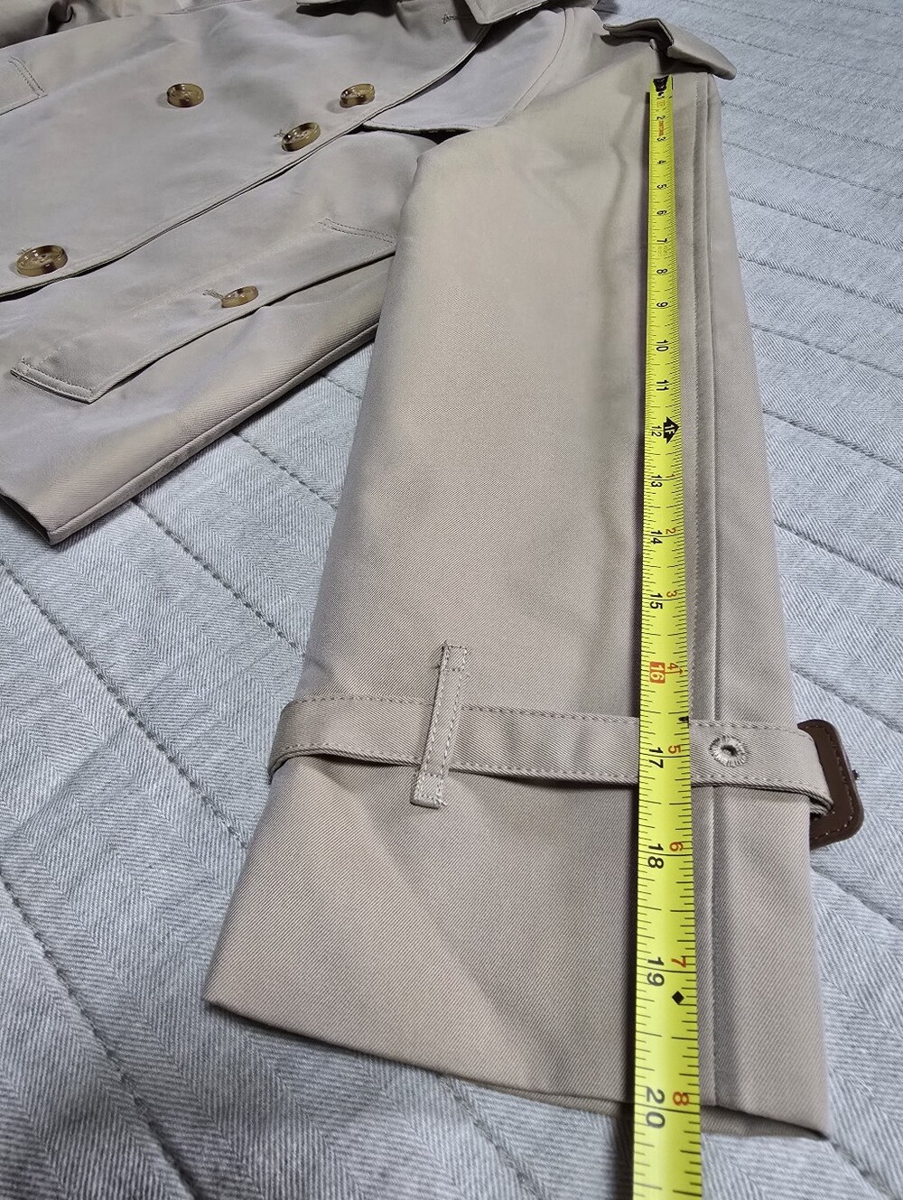 Cropped Trench Coat, Honey Color - Picture 14 of 15
